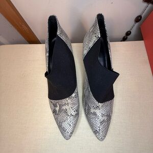 Andrew Geller Vienna Kitten Heel Snakeskin- Print Booties - 8